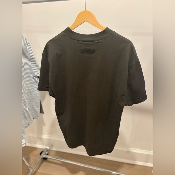 Fear of God Essentials Dark Green Short Sleeve Tee - Picture 2 of 2
